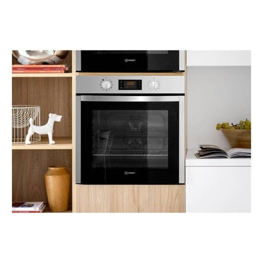 Four encastrable INDESIT à chaleur tournante IFW 5844 P IX